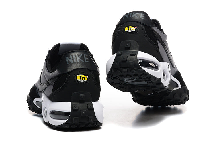 Nike Air Max Triax 96 Sneakers Black and Grey