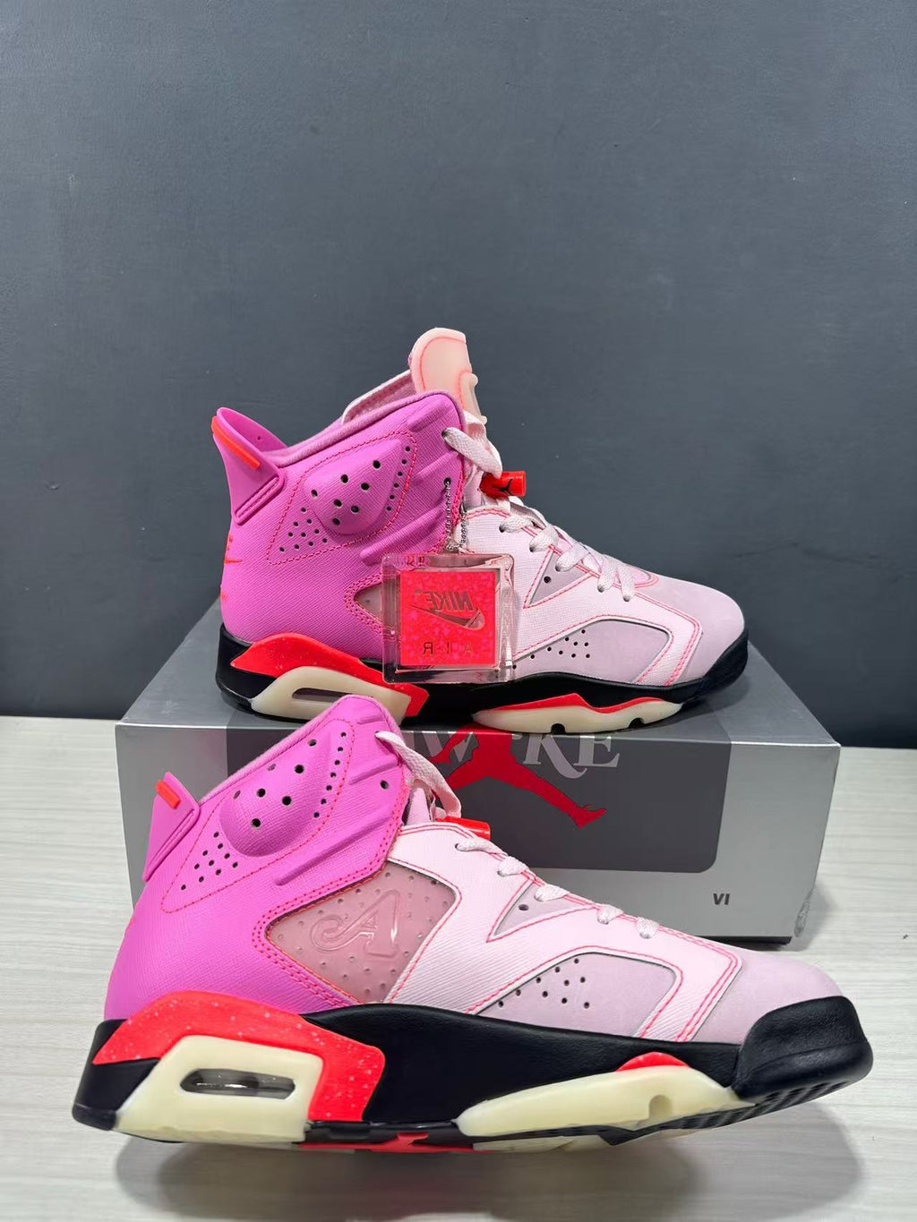 Jordan Air Jordan 6 Awake NY Pink High-Top Sneakers IQ5706-600