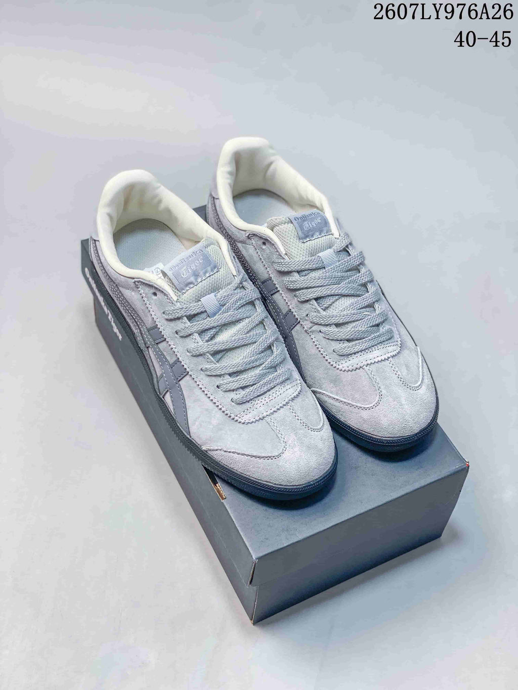 Onitsuka Tiger Tokuten Low-Top Sneakers