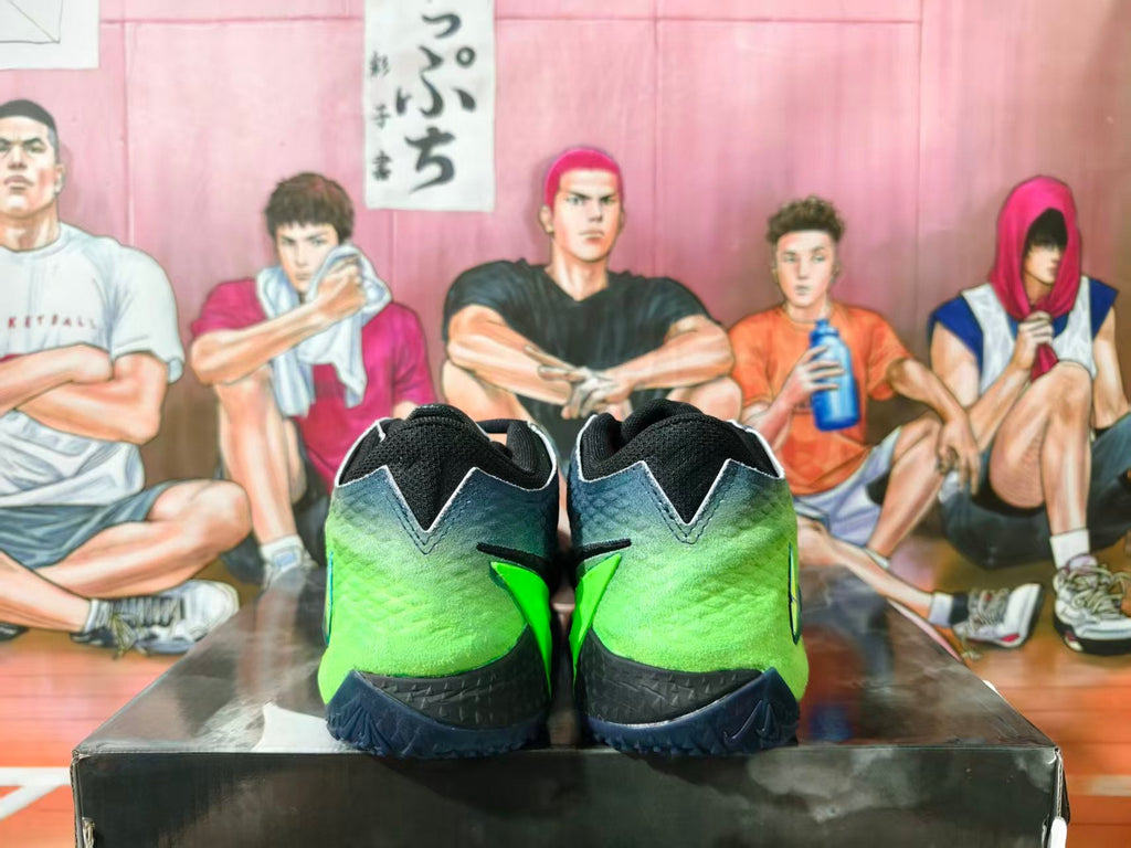 Nike Basketball Shoes in Green and Navy