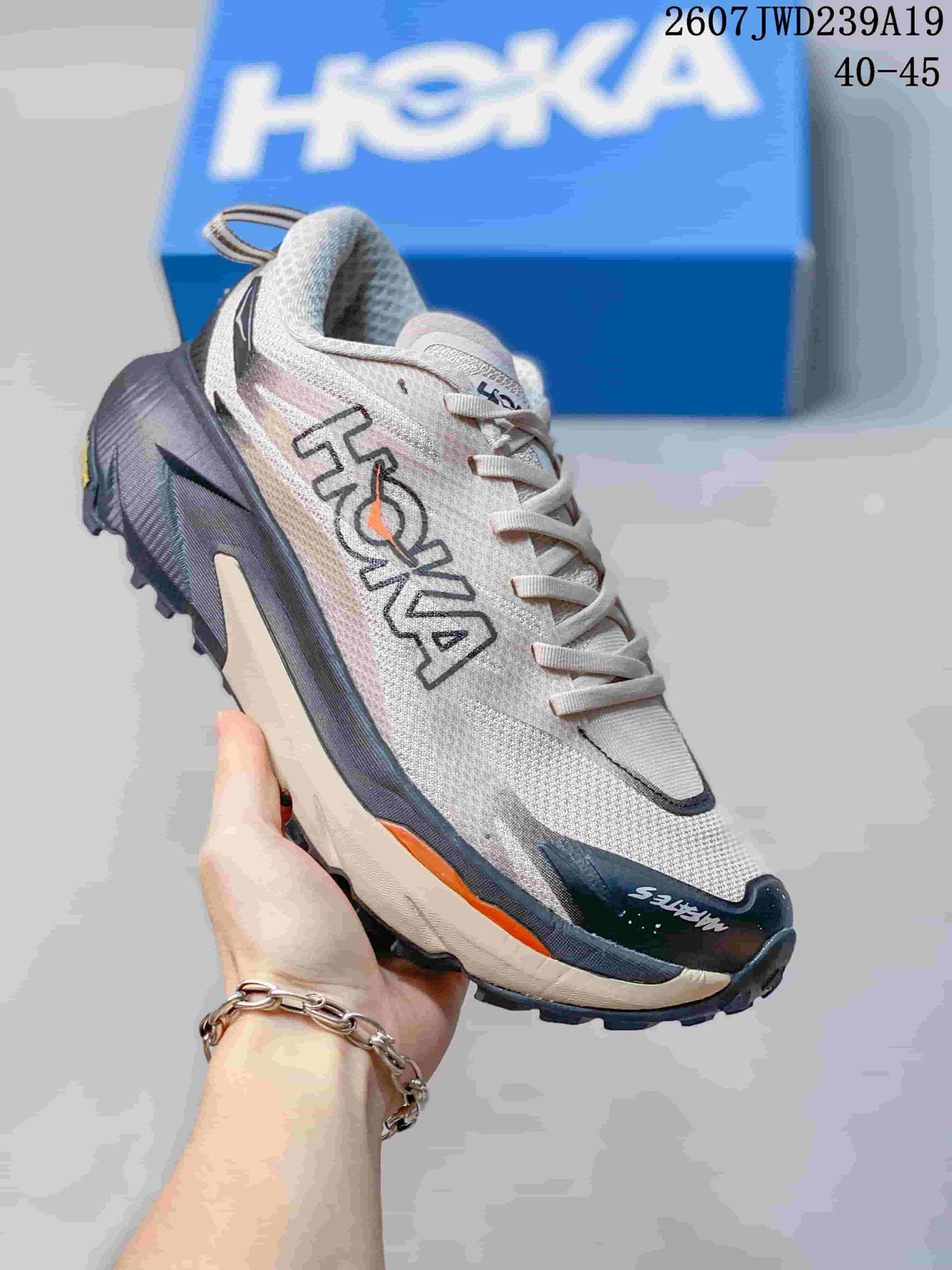 HOKA Rocket X 3 Low-Top Running Shoes