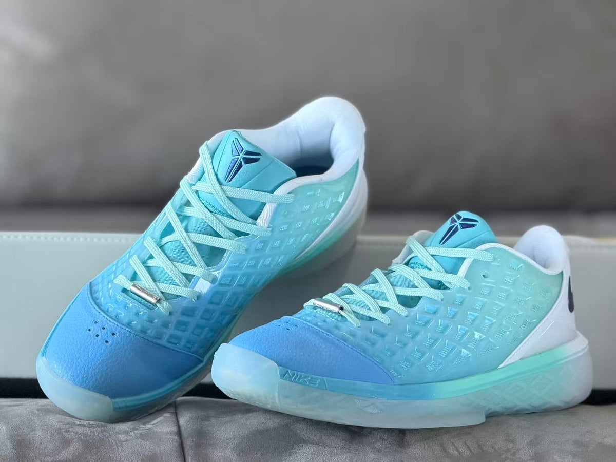 Nike Kobe 3 Basketball Sneakers Blue and White