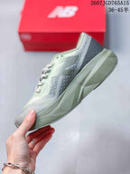 New Balance FuelCell SuperComp Trainer v2 Gray Running Shoes