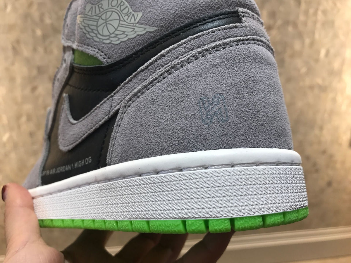 Jordan 1 High Grey Green Sneakers 555088-070