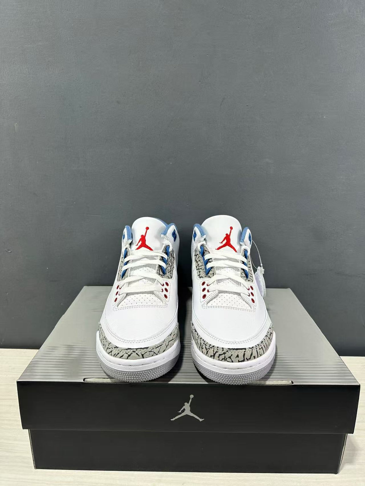 Jordan Air Jordan 3 Retro True Blue White Blue IF4396-104