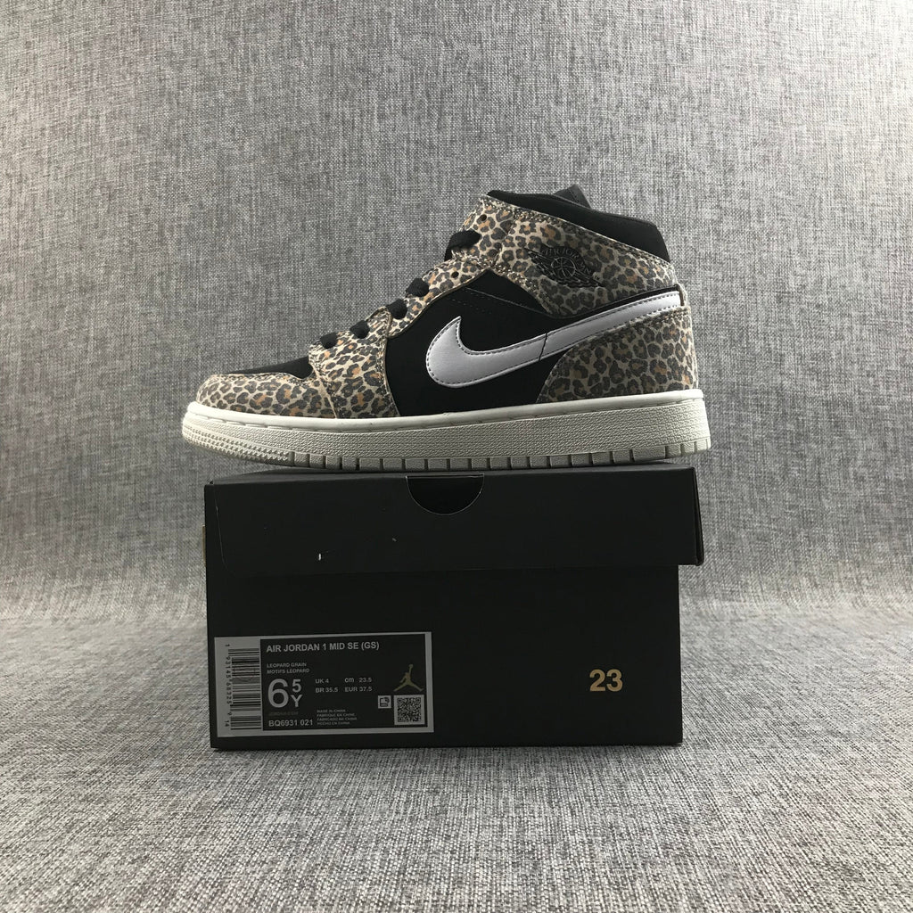 Air Jordan 1 Mid SE GS Leopard Sneakers BQ6931-021