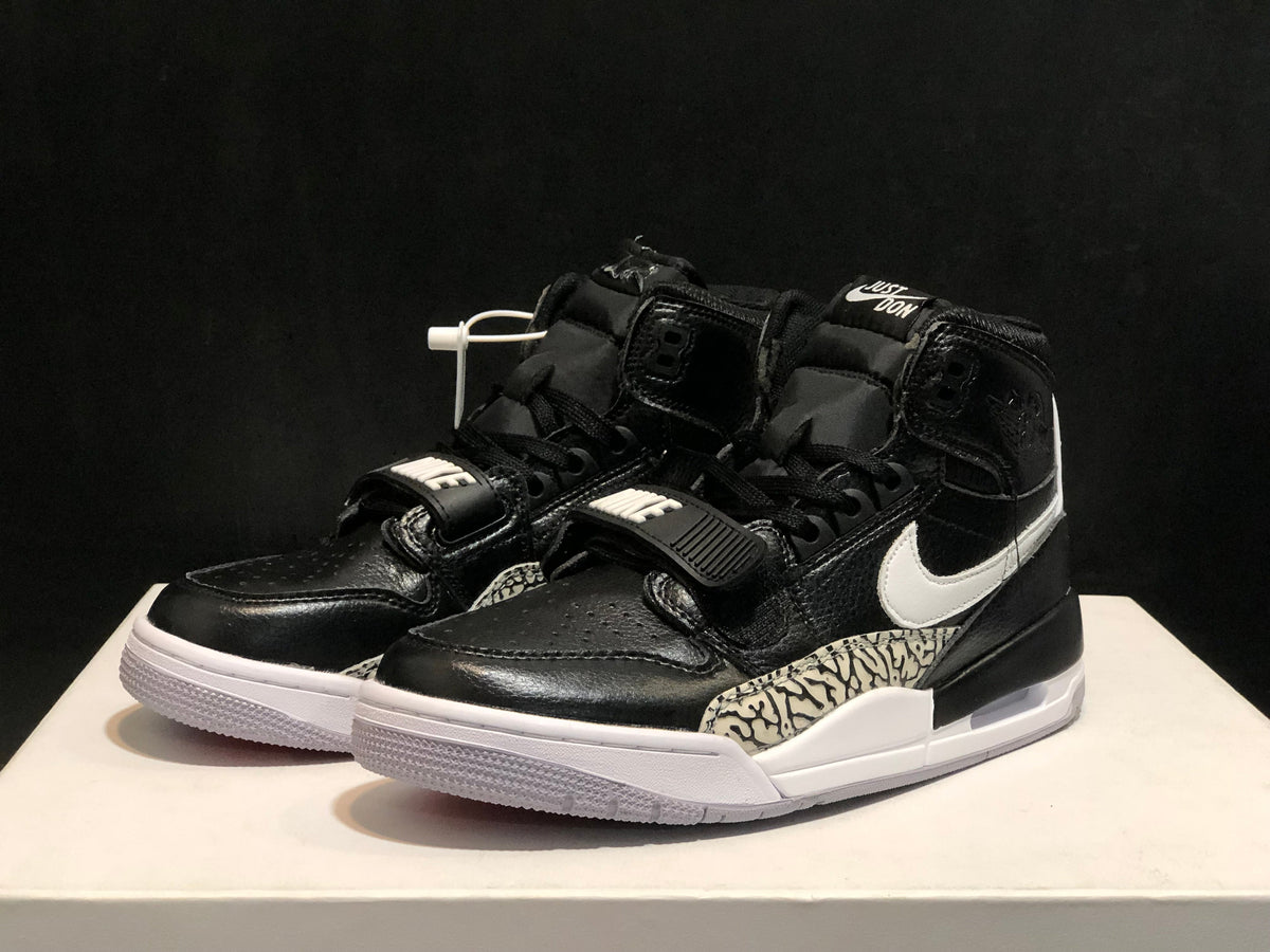 Jordan Air Jordan Legacy 312 Black White AV3922-001