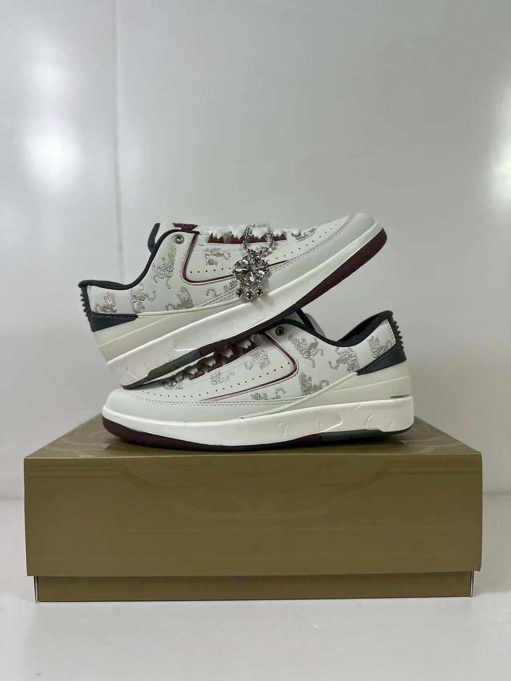 Jordan Air Jordan 2 Low Chinese New Year Sneakers White FJ5736-100