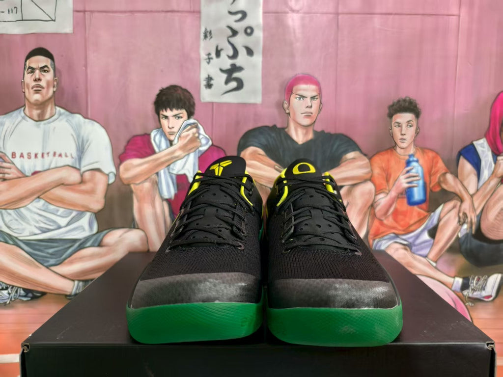 Nike Oregon Ducks Basketball Sneakers Black Green Yellow