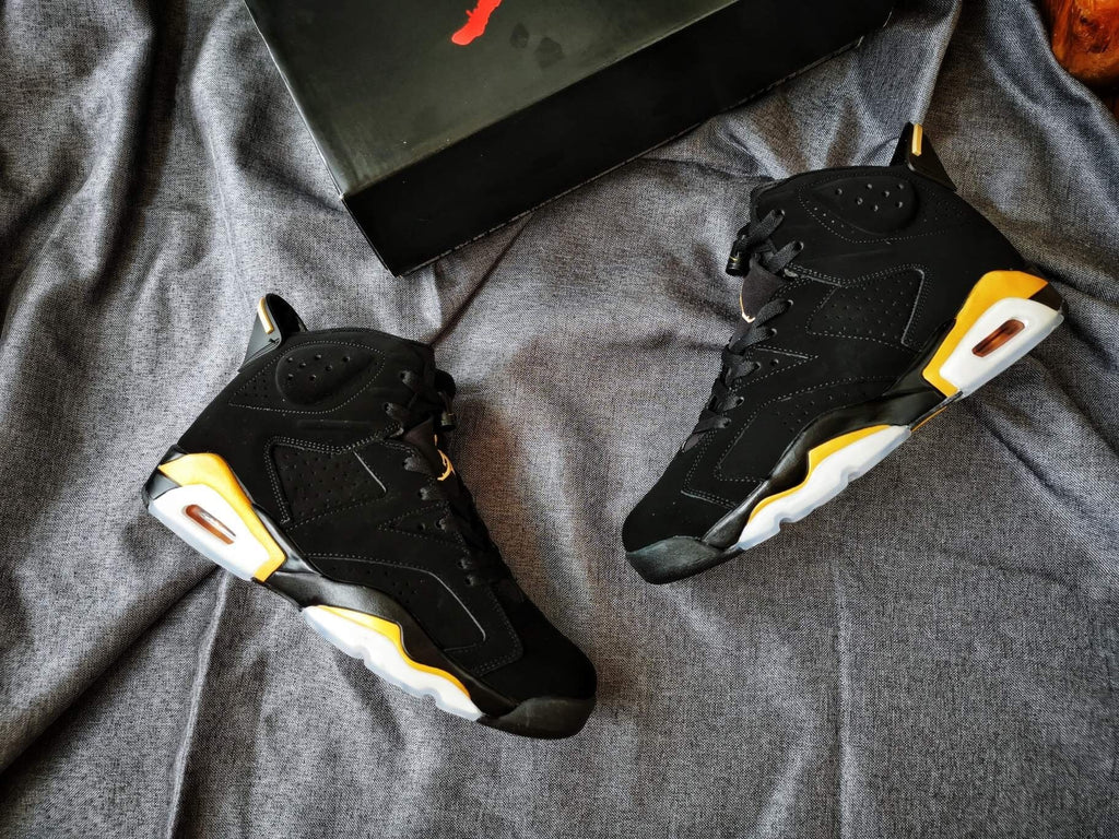 Jordan Air Jordan 6 Black Gold High-Top Sneakers