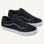 Vans Mens Black Old Skool Pig Suede Sneakers, VN0A2Z42BLK