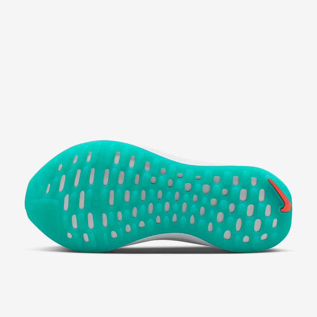 Nike Womens ReactX Infinity Run Flyknit 4