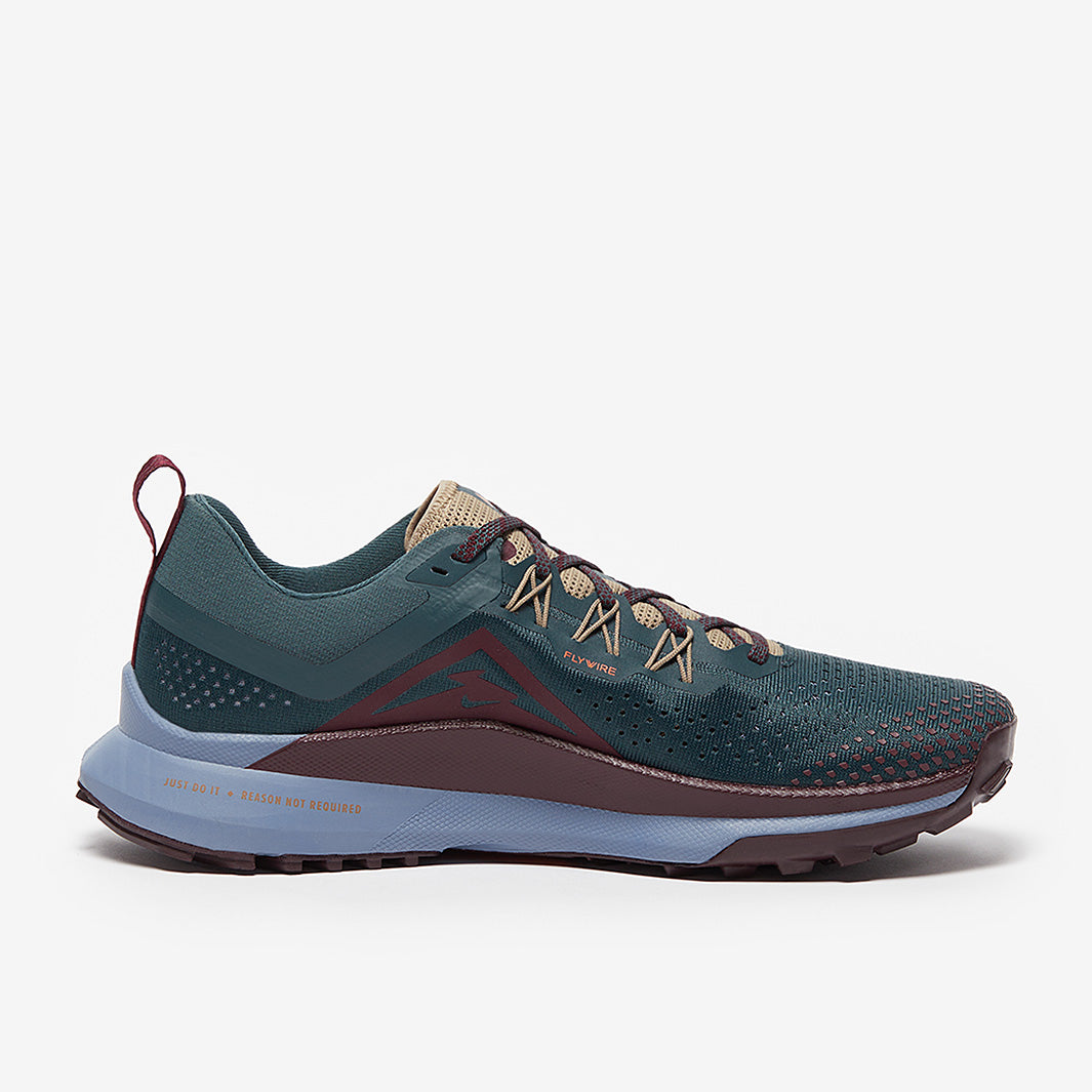Nike React Pegasus Trail 4