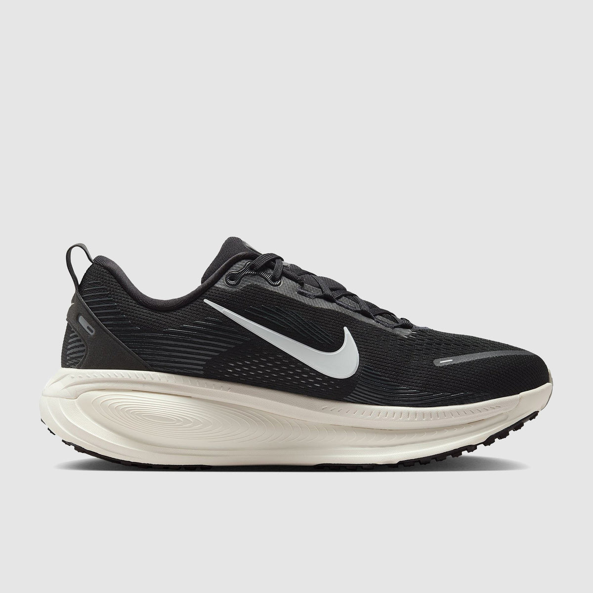 Nike Vomero 18 Wide