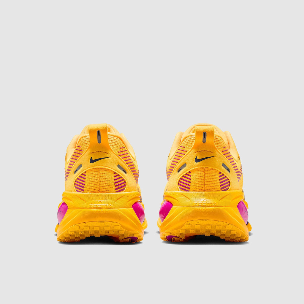 Nike Vomero 18