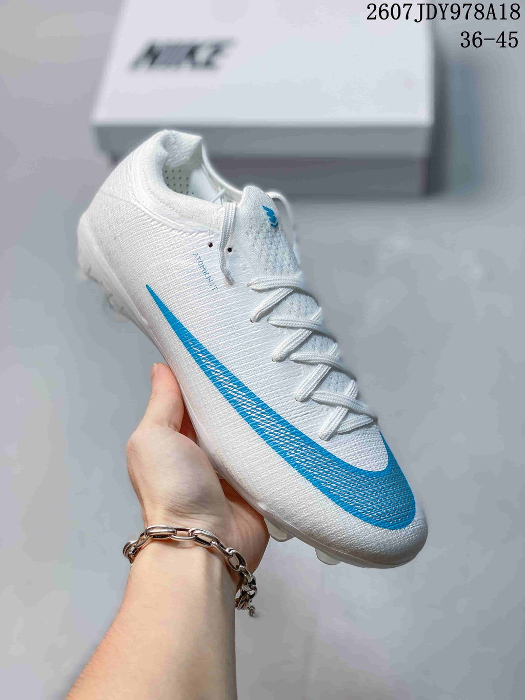 Nike Mercurial Vapor 16 Air Zoom Elite AG-PRO Soccer Cleats