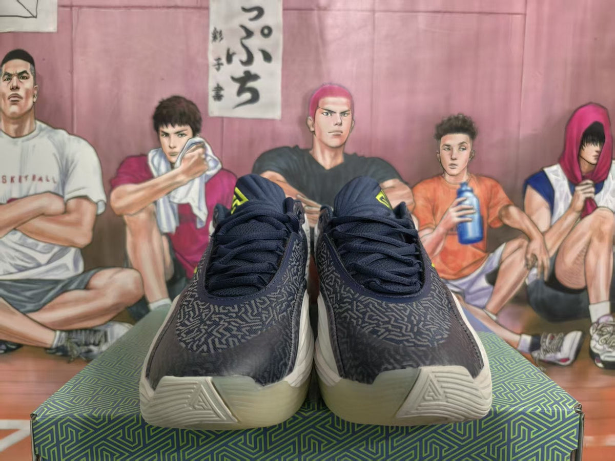 Nike Basketball Sneakers Deep Navy Gray Cushion 3.0