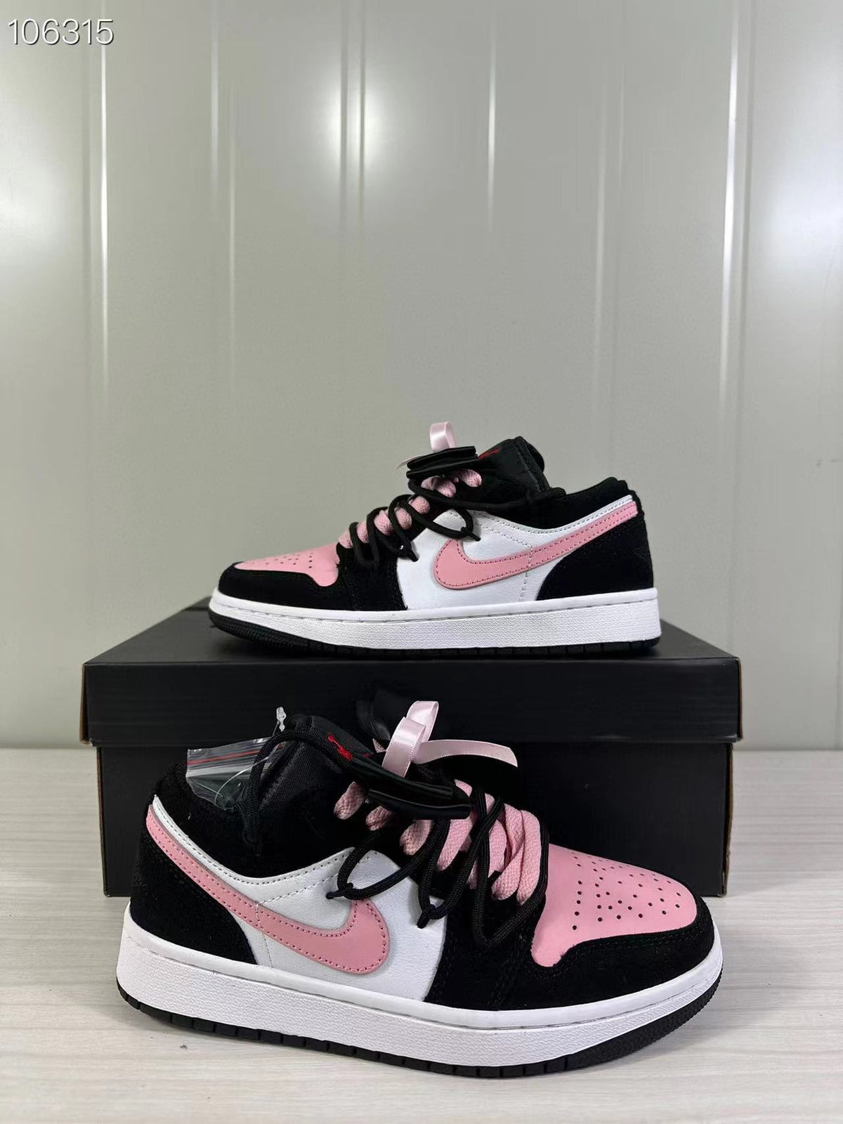 Jordan Air Jordan 1 Low SE GS Black Pink DX4374-008