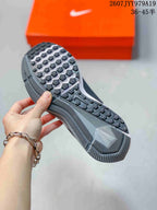 Nike Air Zoom Winflo 5 Running Sneakers Dark Gray White
