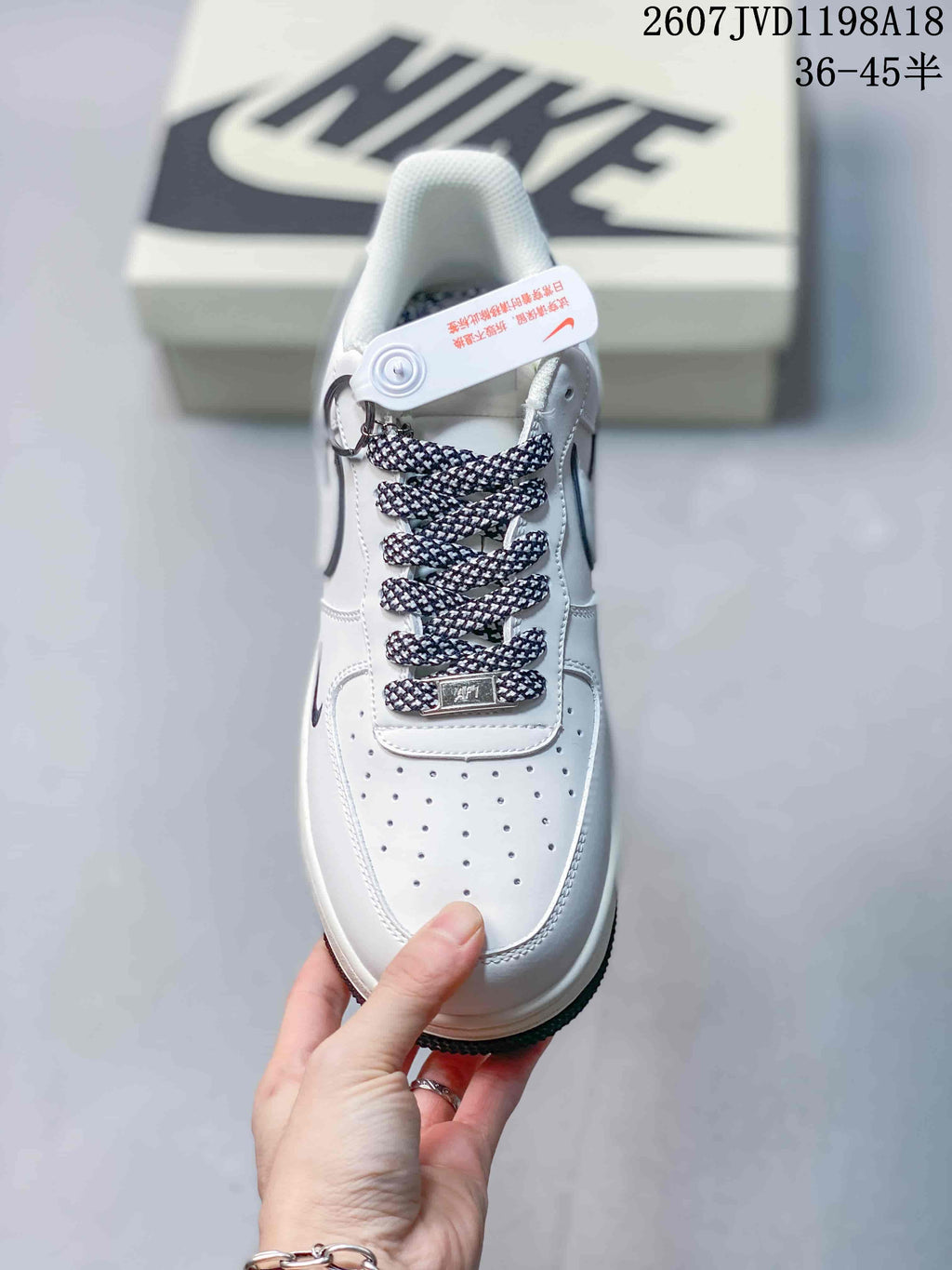 Nike Air Force 1 '07 Low White Navy Sneakers