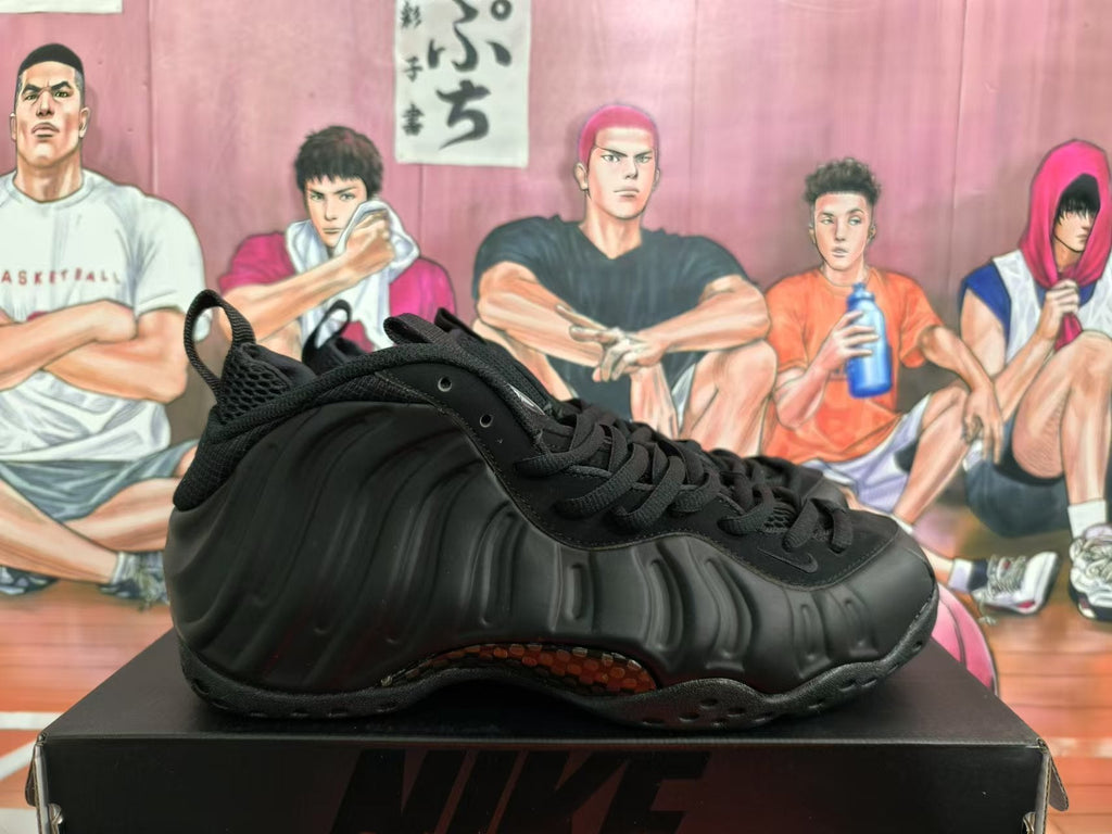 Nike Black Warrior Black Sneakers