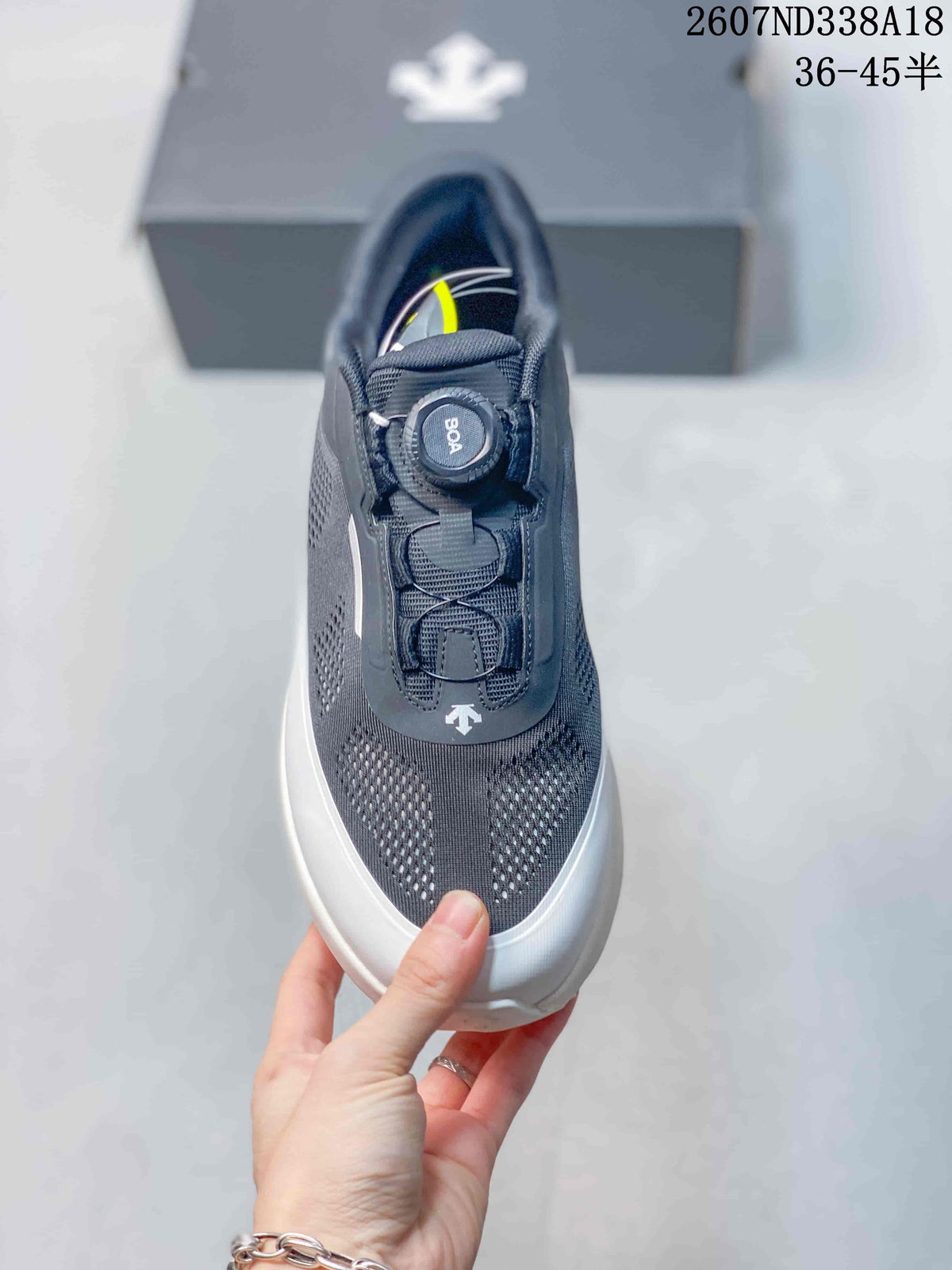 Descente D.F. Wire 3.0 Dark Navy Running Sneakers 2607ND338A18