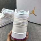 Jordan Air Jordan 1 Mid GG Sneakers White Grey Pink