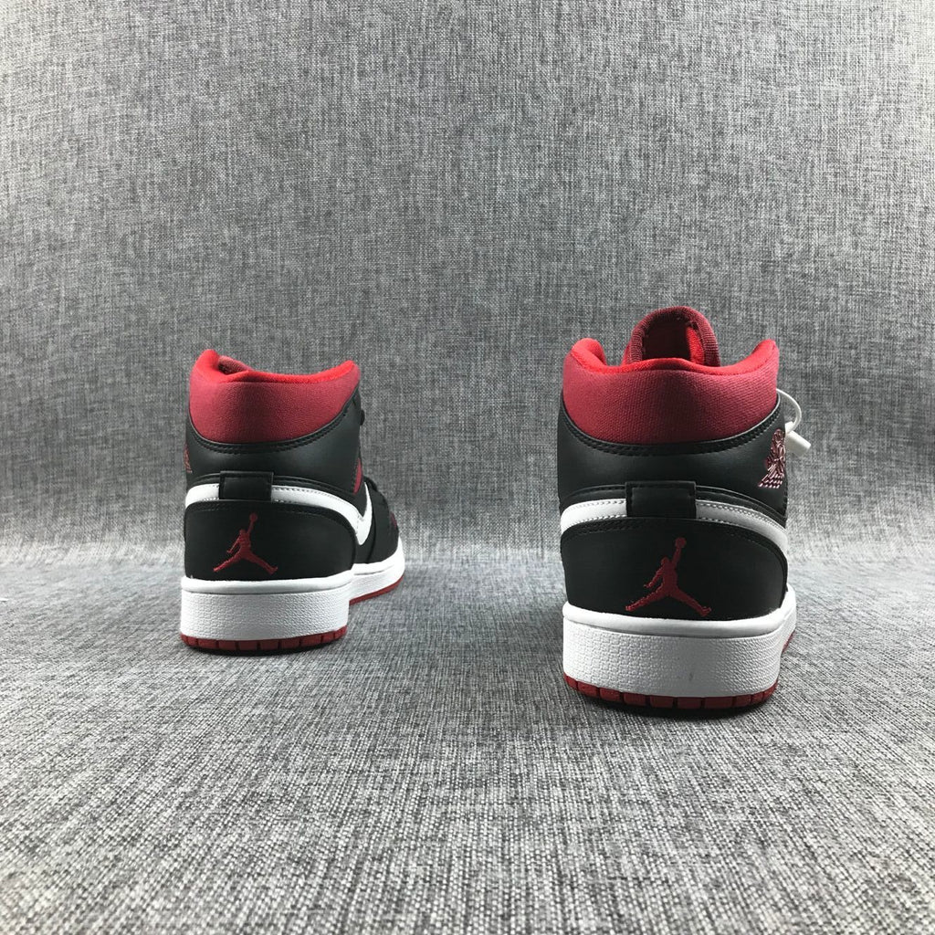 Jordan Air Jordan 1 Mid Black Red Sneakers 554724-020