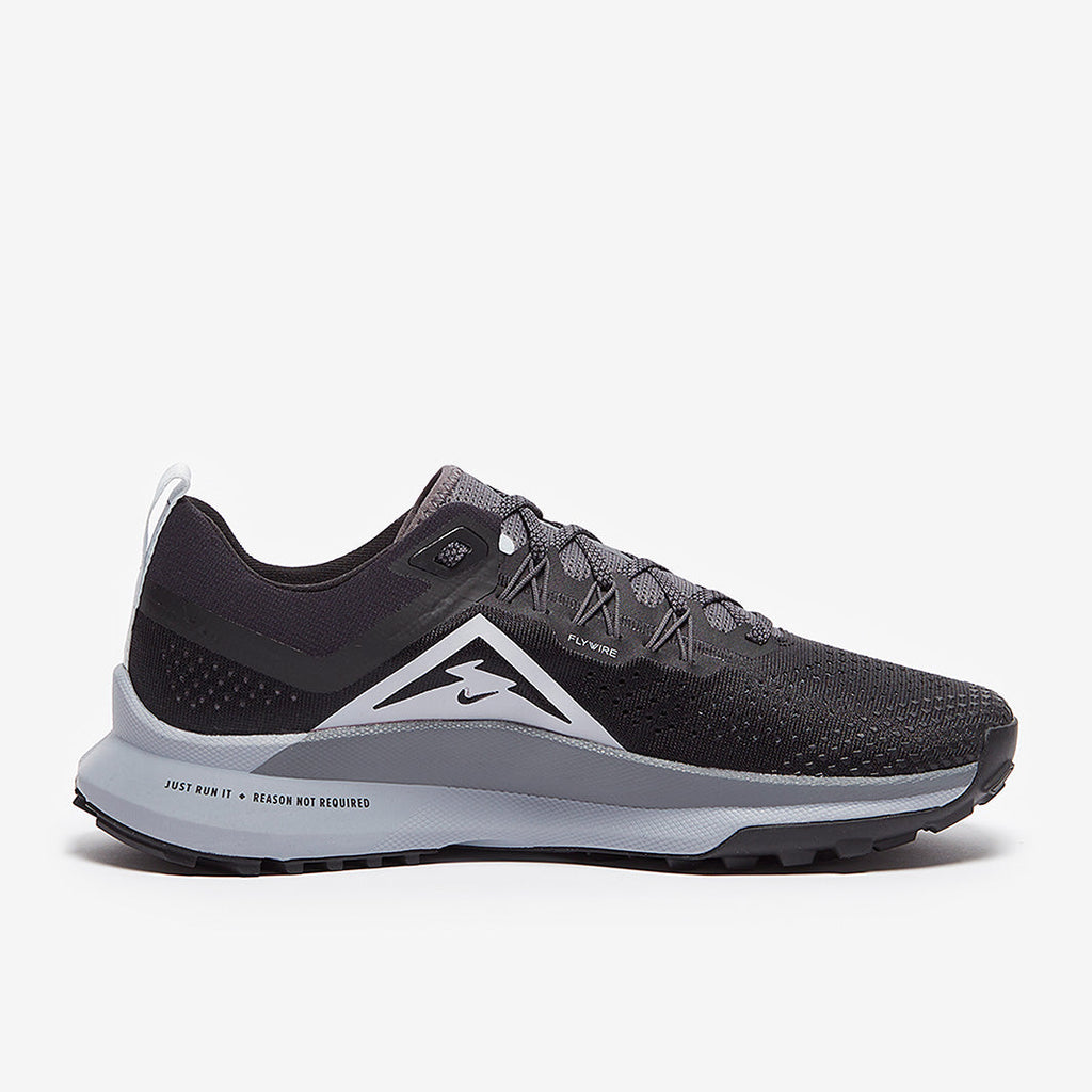 Nike React Pegasus Trail 4