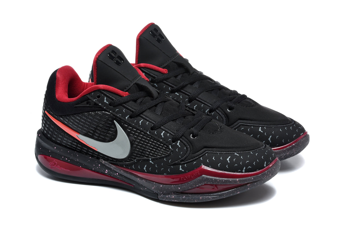 Nike Basketball Shoes Black and Red Low-Top Sneakers