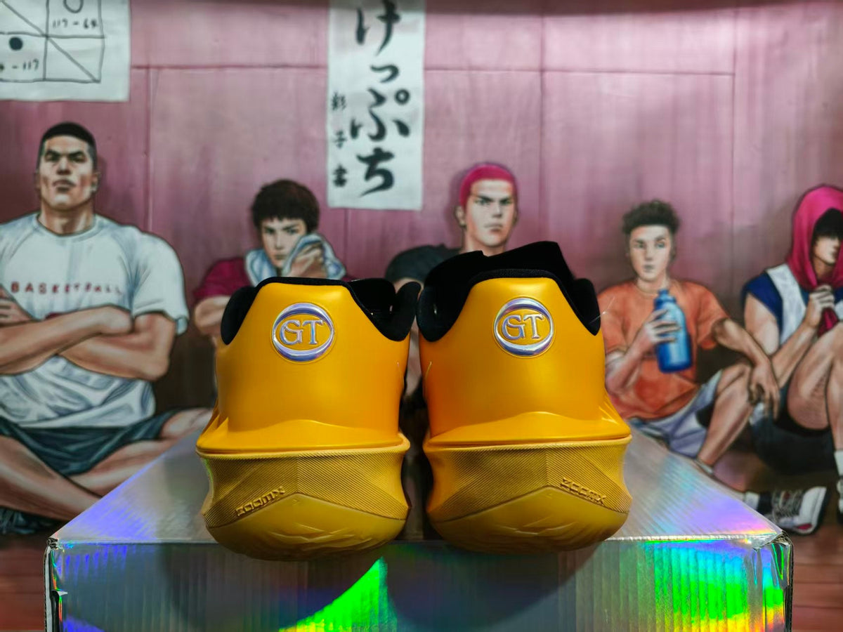 Nike Basketball Shoes Yellow and Black