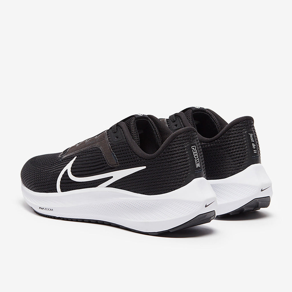 Nike Womens Air Zoom Pegasus 40
