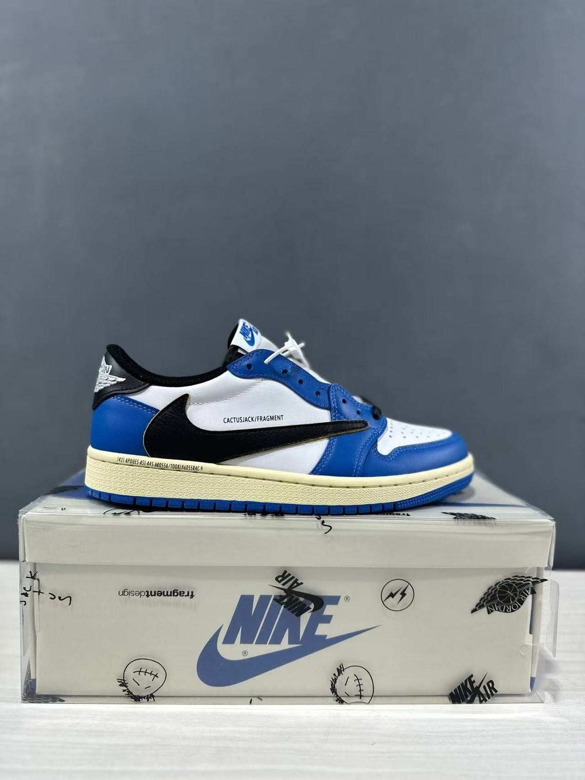 Jordan Air Jordan 1 Low Blue White DM7866-141 Sneakers