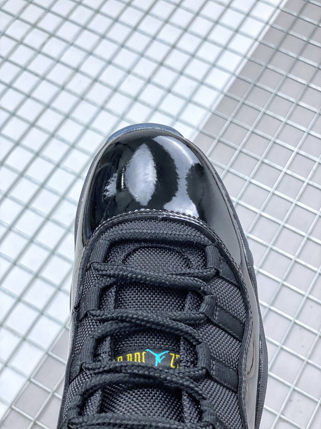 Jordan Air Jordan 11 Retro Gamma Sneakers Black Blue 378037-006