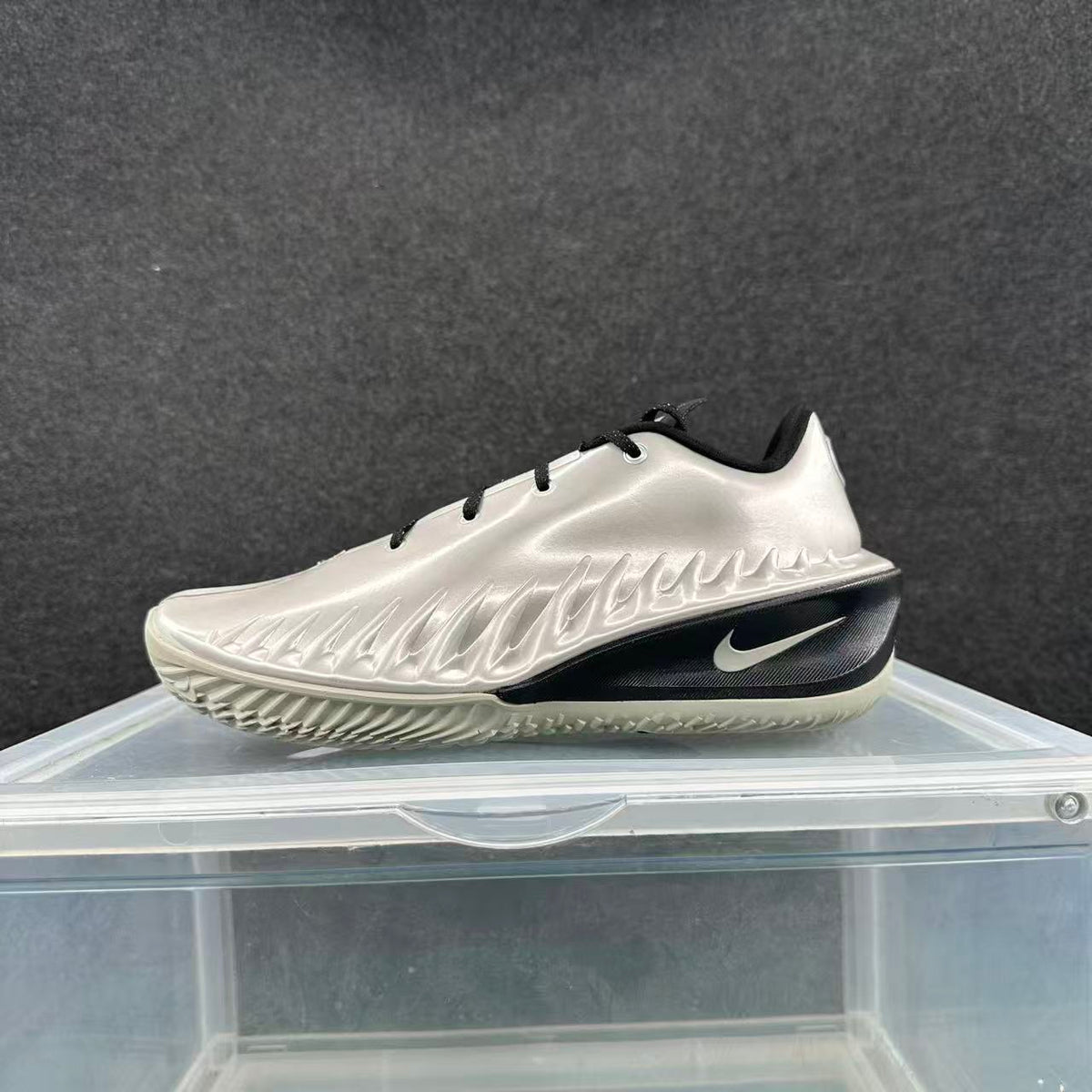 Nike Basketball Sneakers Metallic Silver Black