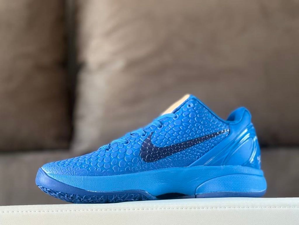 Nike Kobe 6 Basketball Shoes in Blue