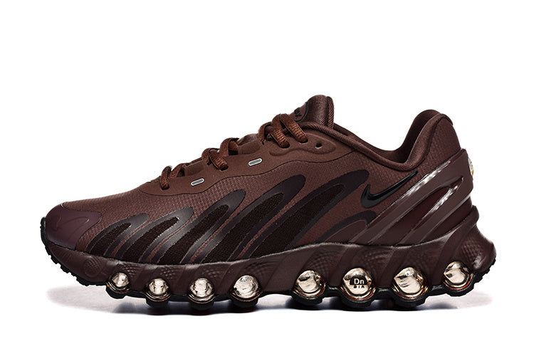 Nike Air Max DN8 Brown Running-Style Sneakers