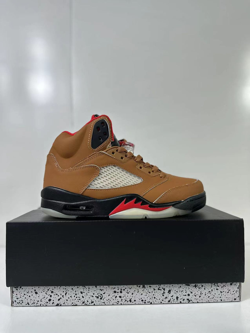 Jordan Air Jordan 5 Archaeo Brown Sneakers DD0587-200