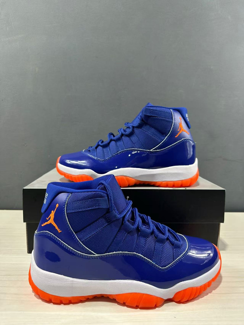 Jordan Air Jordan 11 Retro High Sneakers Blue Orange CT8012-114