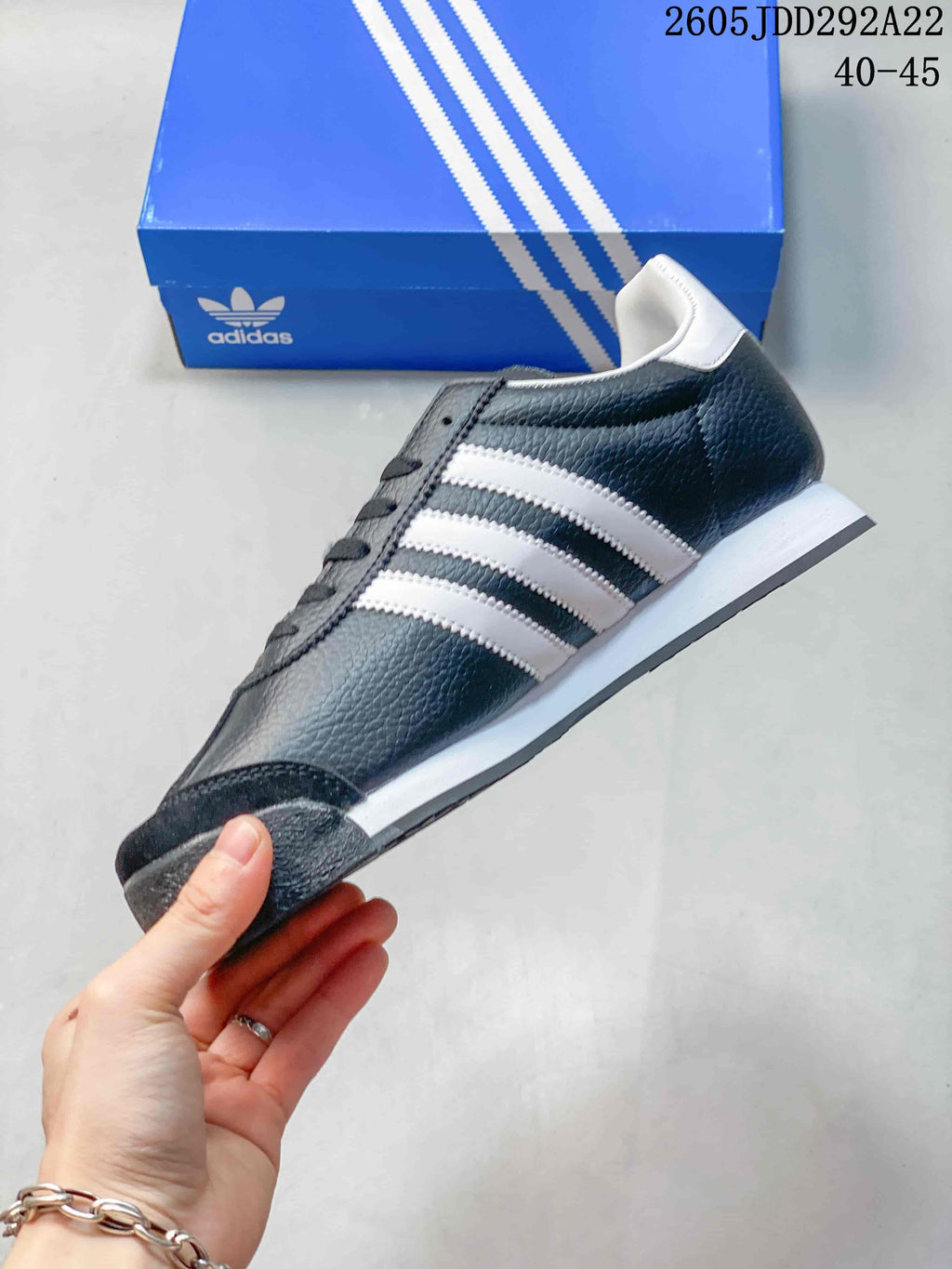 adidas Originals Samoa Sneakers Dark Gray White 675033