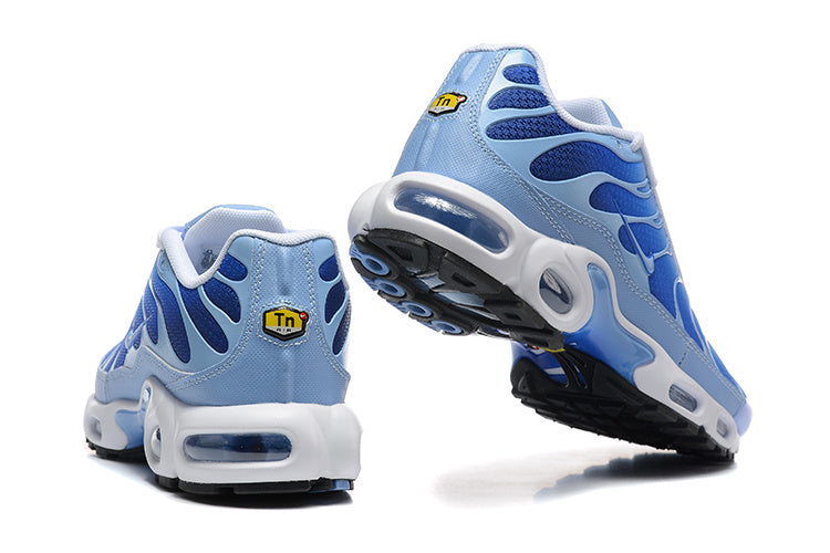 Nike Air Max Plus Blue Running-Style Sneakers