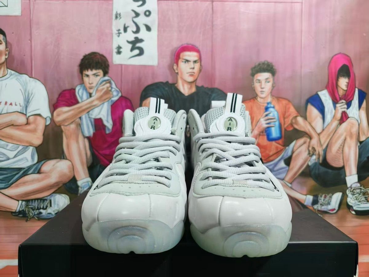 Nike Air Foamposite One White Basketball Sneakers