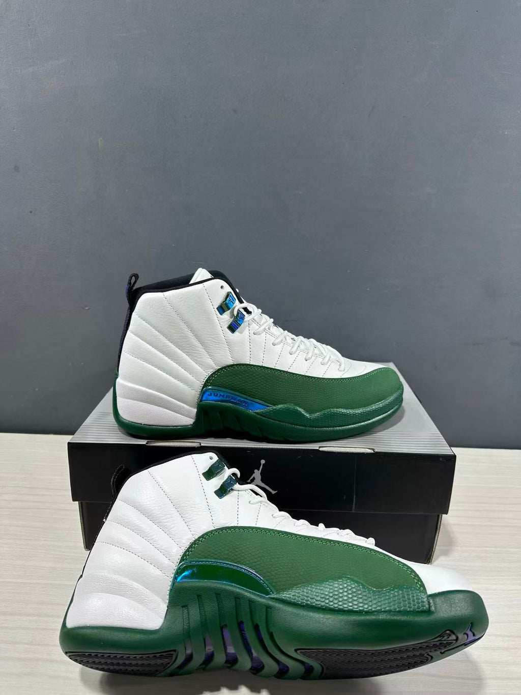 Jordan Air Jordan 12 Retro Bucks Sneakers White Green CT8013-103