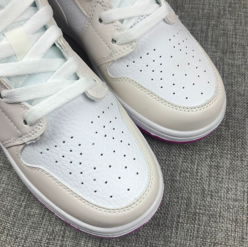 Jordan Air Jordan 1 Mid GG Sneakers White Grey Pink