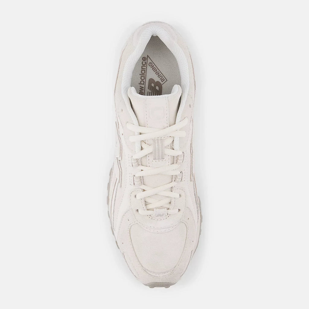New Balance 204L
