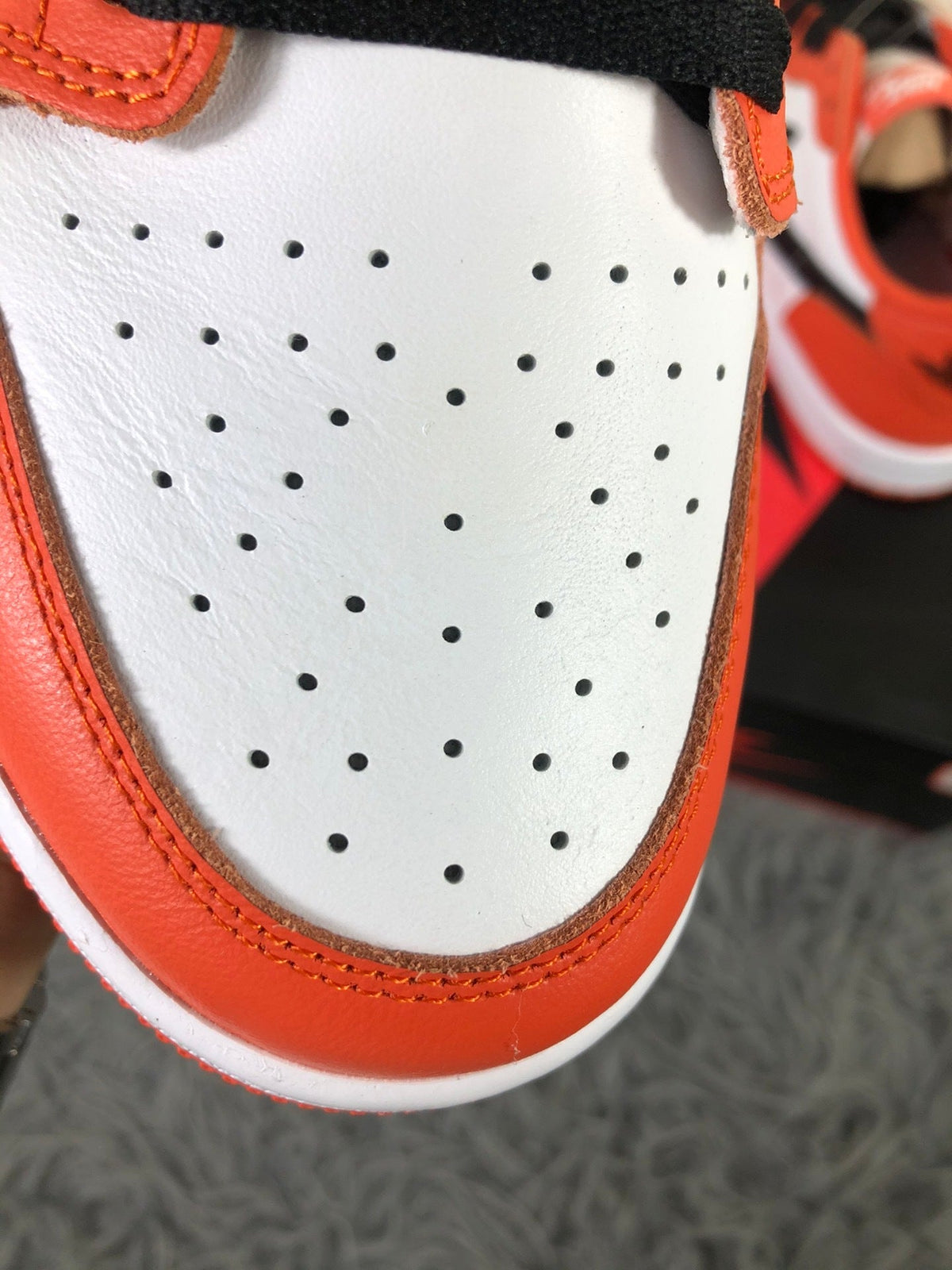 Air Jordan 1 Low White Orange Black Sneakers CZ0790-801