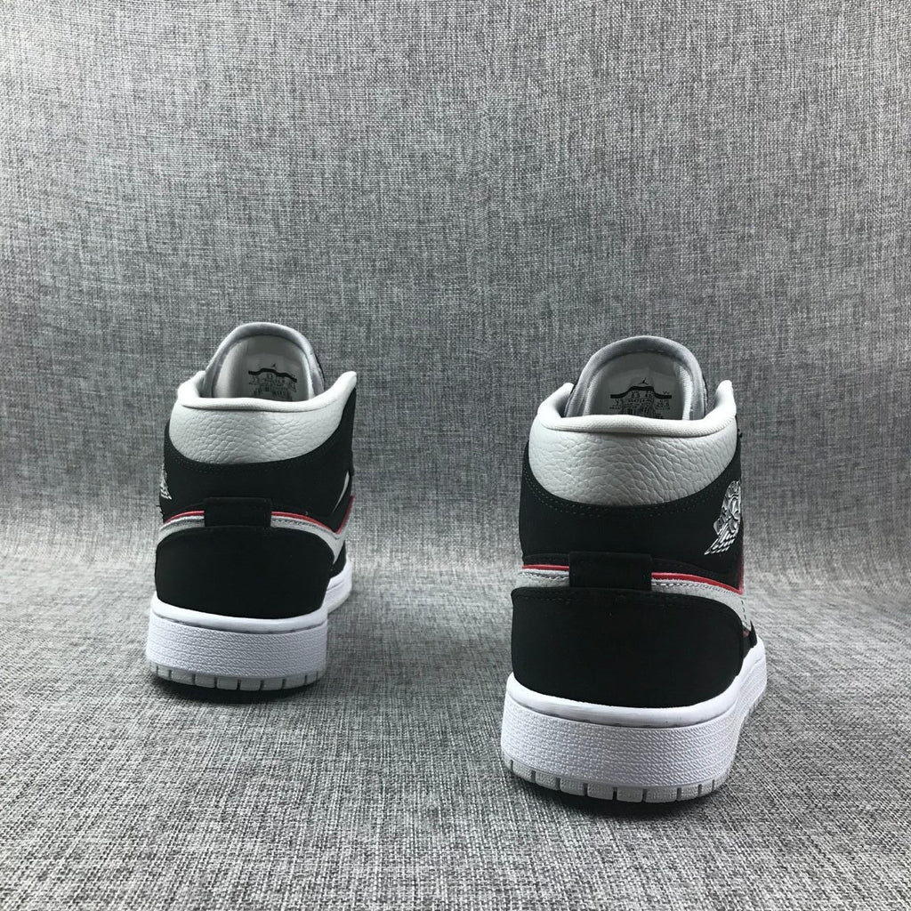 Jordan Air Jordan 1 Mid Black Silver Red 554724-060