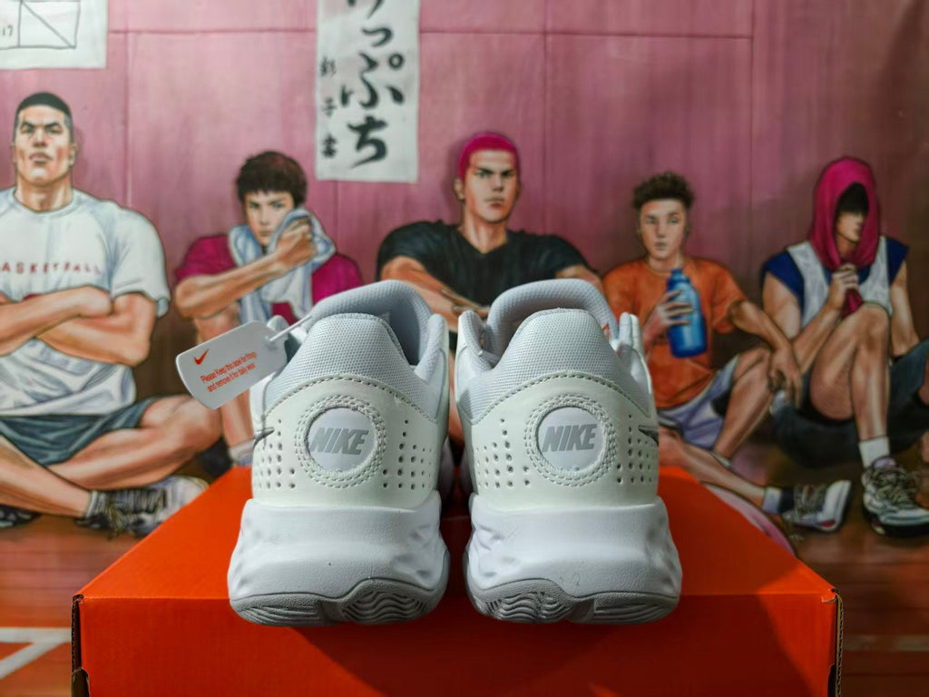 Nike White and Grey Sneakers