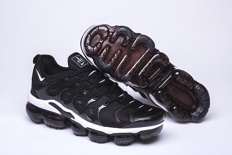 Nike Air Max Plus TN-10 Black and White Sneakers