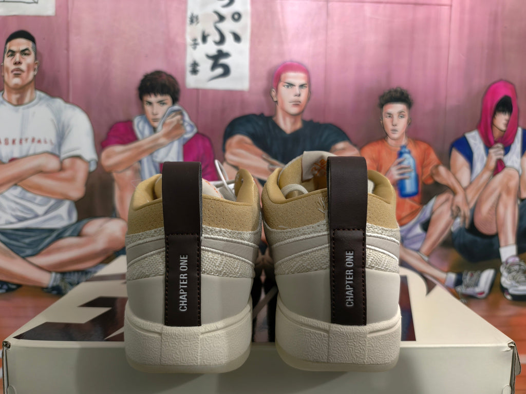 Nike Beige Low-Top Sneakers